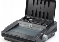 GBC W25E Perforelieur